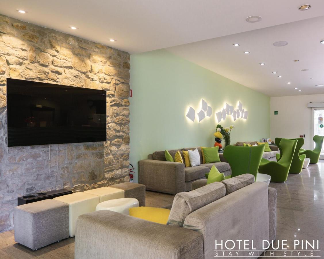 Hotel Due Pini Формиджине Екстериор снимка