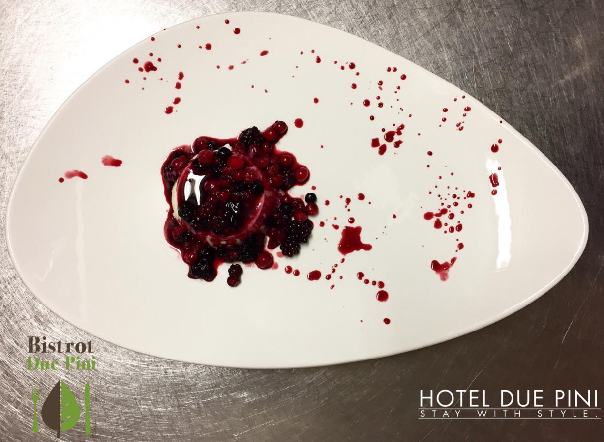 Hotel Due Pini Формиджине Екстериор снимка